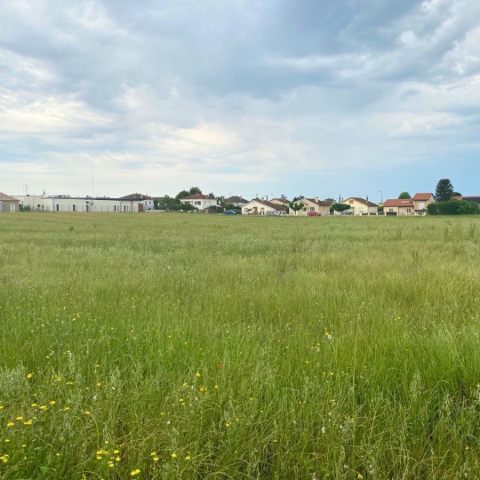  DROME ARDECHE IMMOBILIER : Terrain | CHATUZANGE-LE-GOUBET (26300) | 0 m2 | 84 500 € 