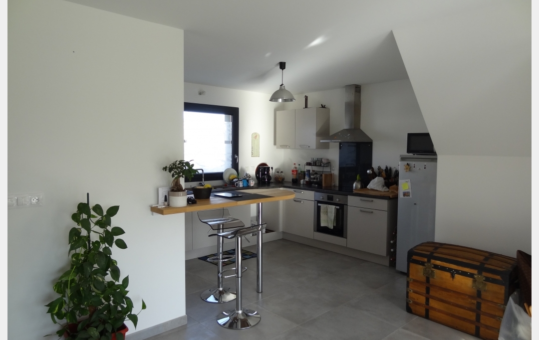 DROME ARDECHE IMMOBILIER : House | BEAUMONT-LES-VALENCE (26760) | 95 m2 | 919 € 