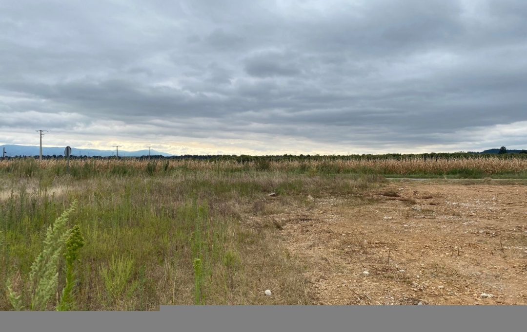 DROME ARDECHE IMMOBILIER : Ground | GRANGES-LES-BEAUMONT (26600) | 600 m2 | 114 990 € 